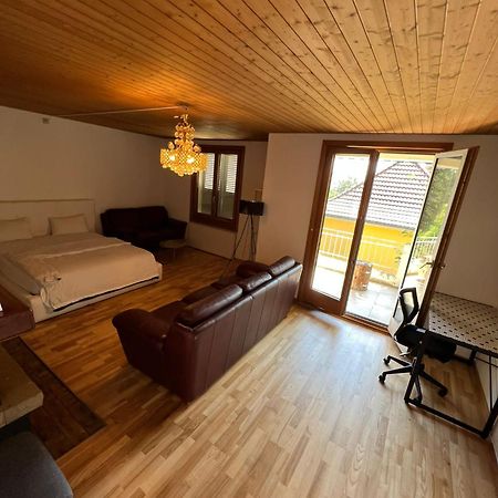 Private Room For Long Term Rent 1000-1200Chf Per Month Bolligen ภายนอก รูปภาพ